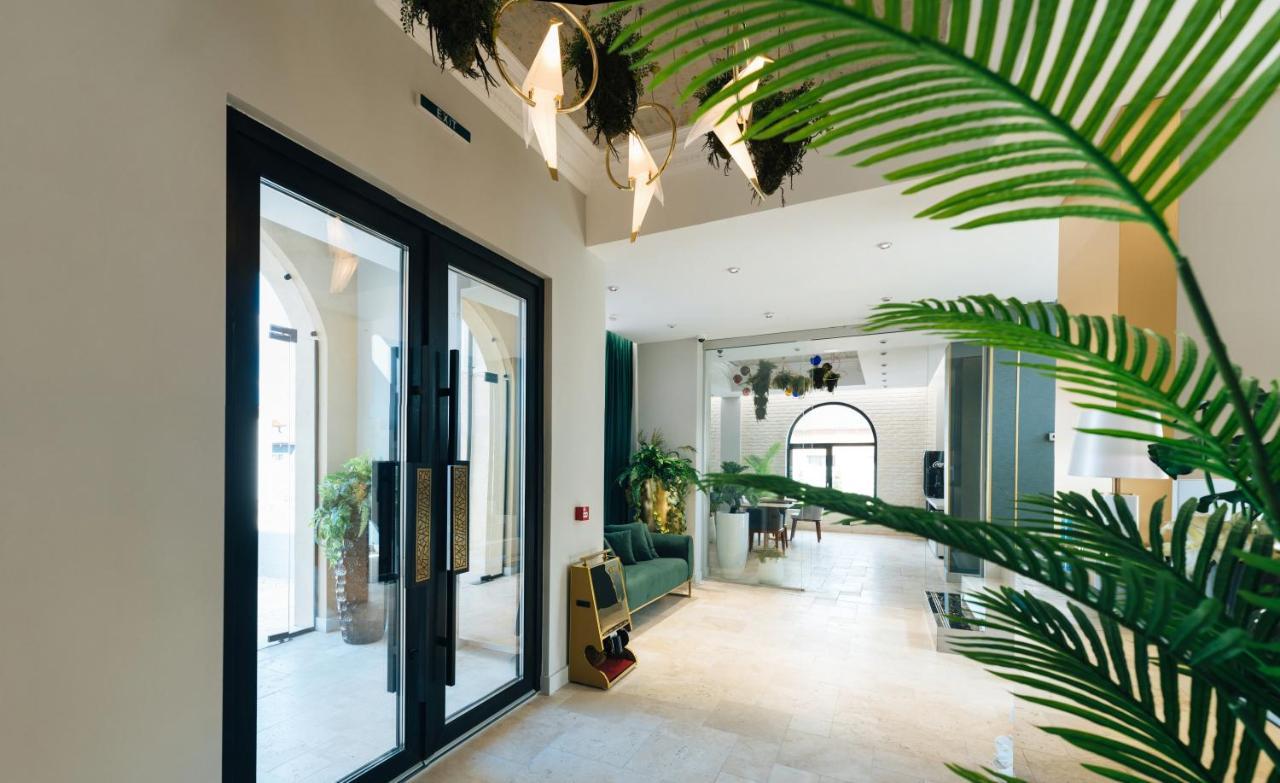 Arn Boutique Hotel Focsani Exterior photo