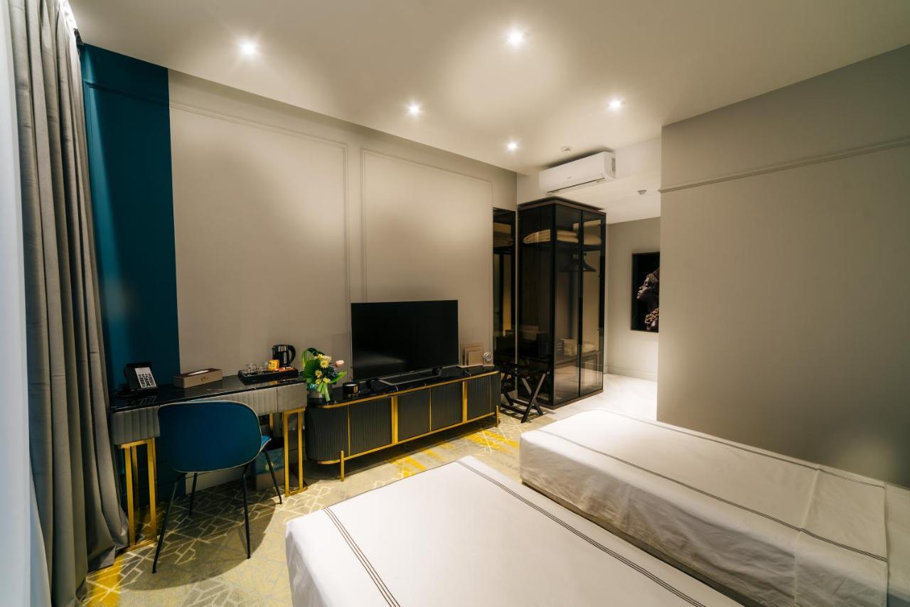 Arn Boutique Hotel Focsani Exterior photo