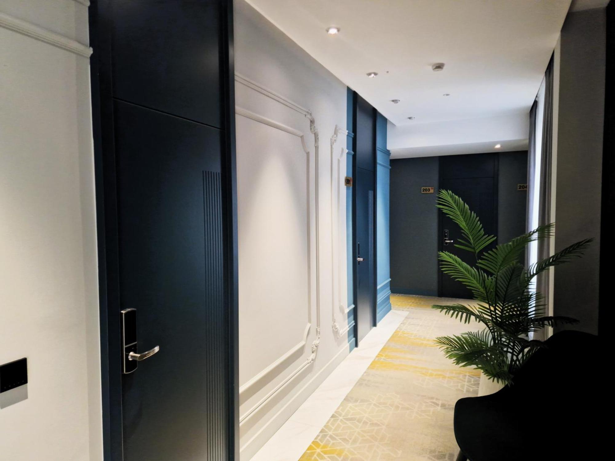 Arn Boutique Hotel Focsani Exterior photo