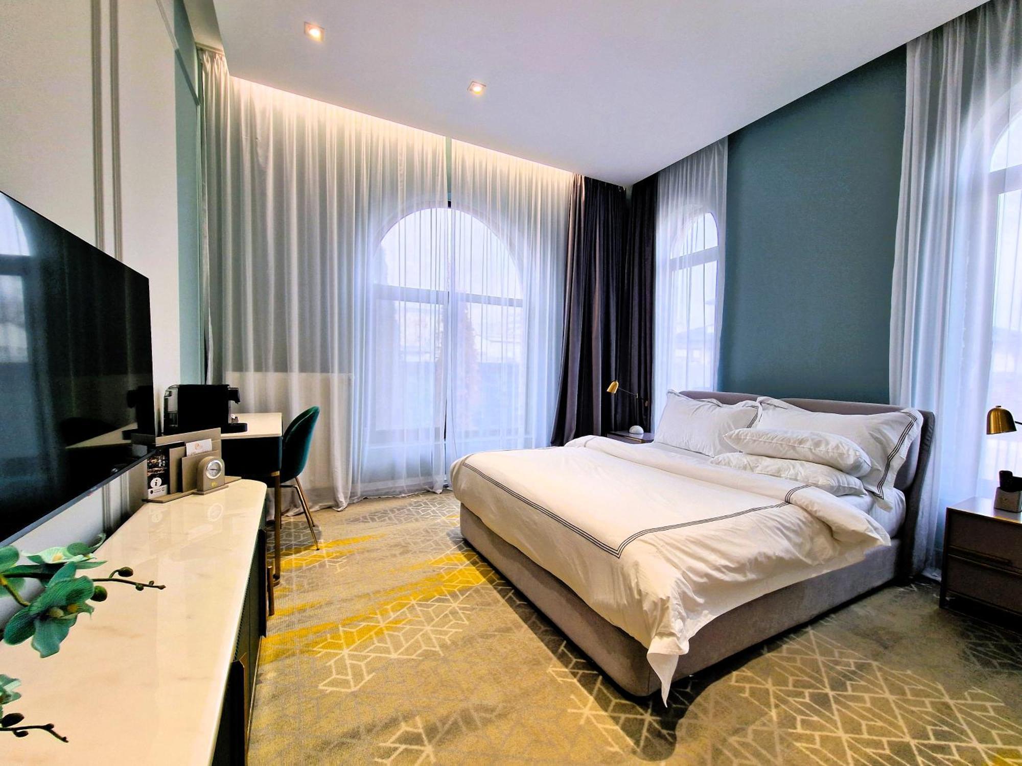 Arn Boutique Hotel Focsani Exterior photo
